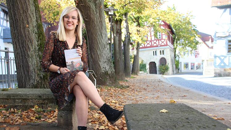 "Von der Magie deine eigene Heldin zu sein" heißt das Erstlingswerk der 29-Jährigen. Der "Selbstliebe-Kompass" erschien beim renommierten Fischer-Verlag. Foto: Ronald Heck