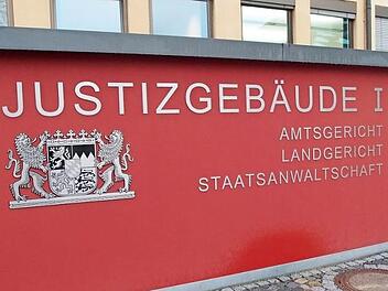 Versuchter Totschlag oder nicht? Das Landgericht Coburg muss über einen 58-jährigen Angeklagten aus dem Landkreis Kronach entscheiden. Foto: Archiv/Jochen Berger