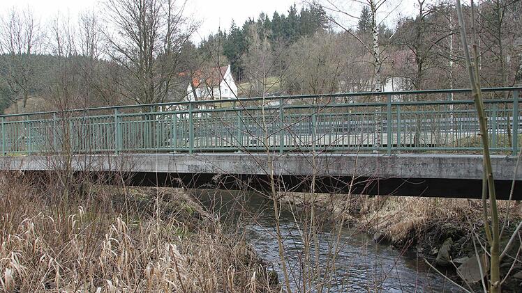 Die Radweg-Brücke bei Schnappenhammer