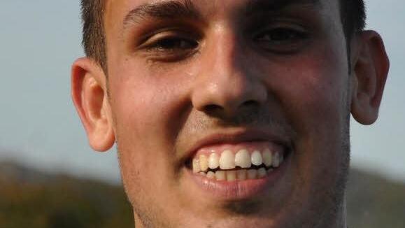 Der 23-jährige Danilo Valluzzi spielte sein Pensum eifrig ab und erzielte den Treffer des Tages. Den gebürtigen Frankfurter mit italienischen Wurzeln verschlug es nach Nürnberg und so kam er über einen Arbeitskollegen zum SVM: "Beim Tor hatte ich zweimal Glück, weil der Ball vom Gegner kam und ich erst im Nachschuss traf. Aber wir haben zuvor das Spiel kontrolliert und, wie ich denke, verdient gewonnen."