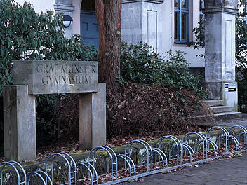 Wasserschaden am ersten Tag nach den Ferien: 950 Schüler können nicht in den Unterricht gehen