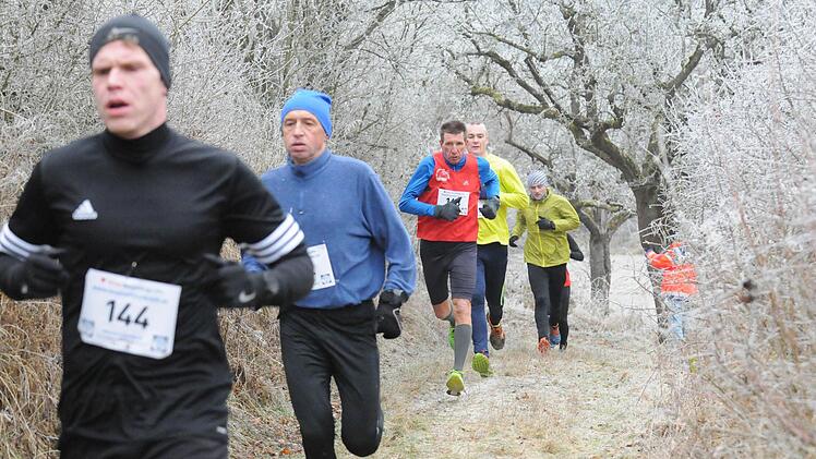 Impressionen vom Fuschter Silvesterlauf 2016. Foto: ssp