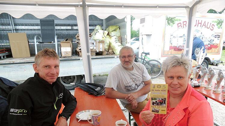 v. l. Stefan Lindemann, Mario Rückner und Birgit Klatt. Stefan Lindemann braucht die Punkte für die Gesamtwertung.