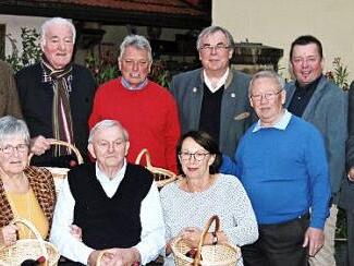 Die Geehrten mit den Vertretern der Partei &nbsp; Foto: SPD-Ortsverein Sand