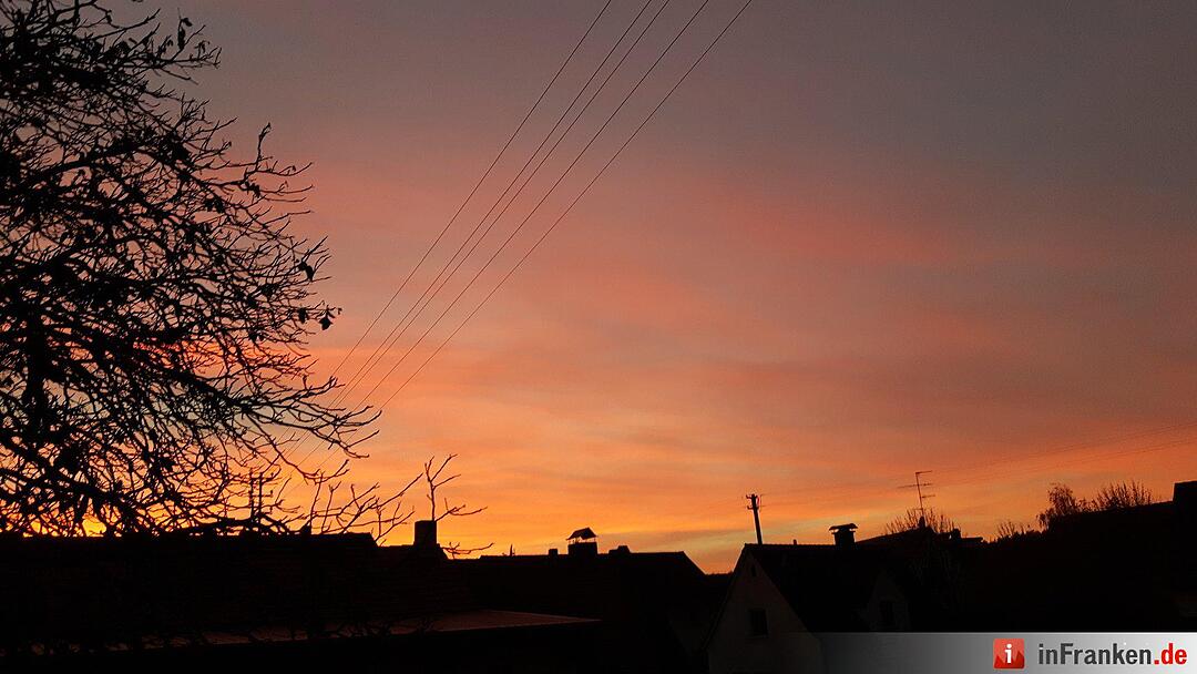 Abendrot vom 8.11.2015 - Die Bilder unserer Leser