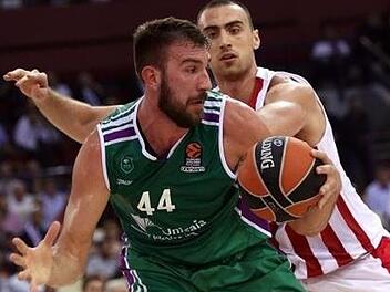 Dejan Musli, hier noch im Trikot f&uuml;r Unicaja Malaga, ist ab sofort f&uuml;r die Bamberger in der Bundesliga spielberechtigt.