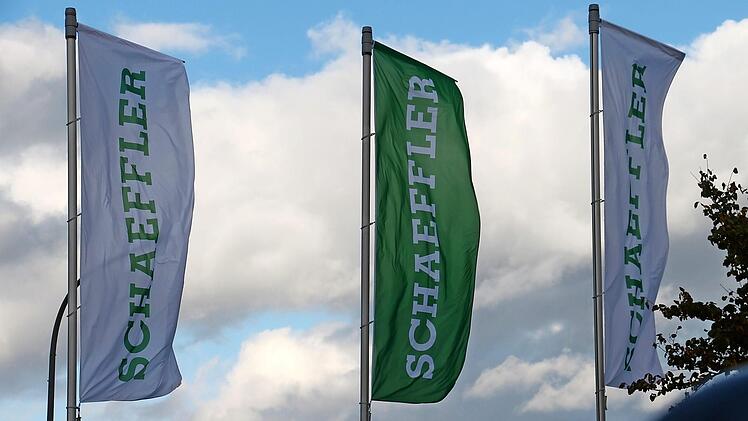 Schaeffler will mehrere Standorte schließen - der Betriebsrat und IG Metall wehren sich dagegen. Erste Gespräche wurden nun abgebrochen. Foto: Christian Bauriedel