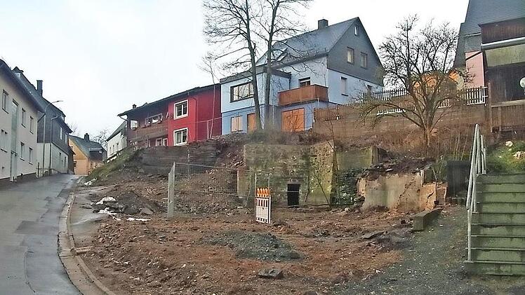 Die Neue Gasse 46 wird neu gestaltet. Die Planungen für das Grundstück wurden nun dem Nordhalbener Gemeinderat vorgestellt. Foto: Gemeinde Nordhalben