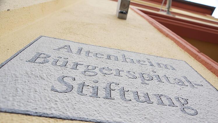 Wie lange kann das Bürgerspital in Hammelburg so bleiben, wie es ist?Foto: Archiv/Arkadius Guzy