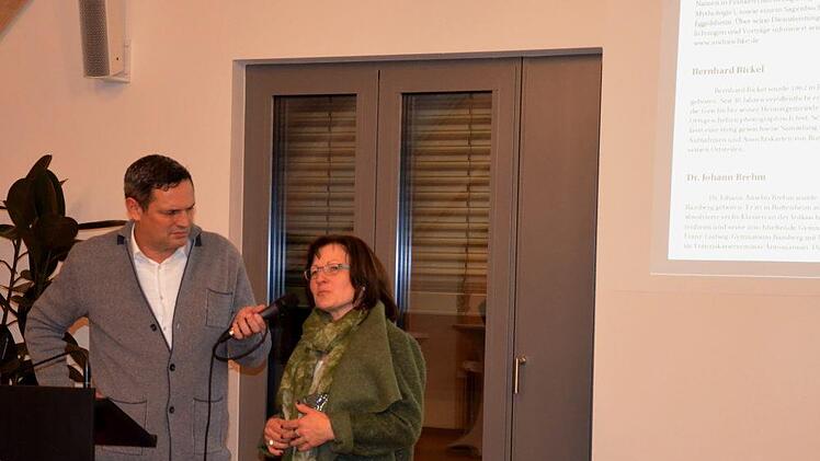 Mischa Salzmann im Gespräch mit Tanja RoppeltFoto: Andrea Spörlein