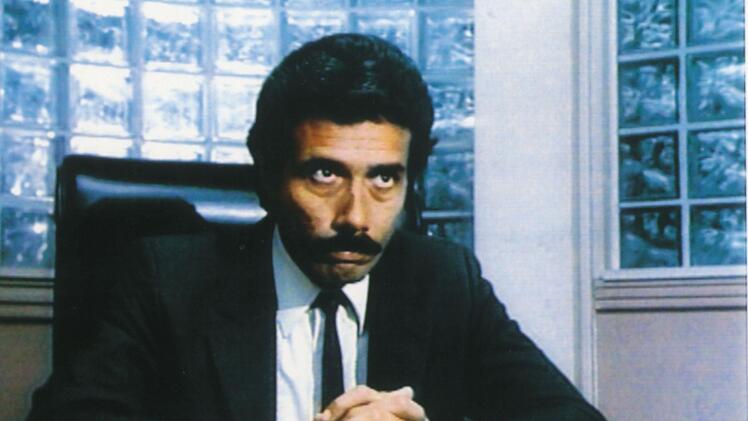 Er war der Chef von Crockett und Tubbs: Lt. Martin Castillo (Edward James Olmos) hielt mit seiner disziplinierten, fast stoischen Art die beiden impulsiven Ermittler im Zaum.