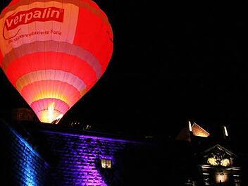 Ein Höhepunkt von "Kronach leuchtet" war am Wochenende das Ballonglühen.