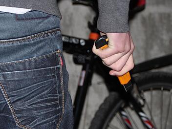 Sachbeschädigung, Beleidigung, Hausfriedensbruch: Immer mehr Jugendliche im Altlandkreis Bad Brückenau geraten auf die schiefe Bahn. Foto: Ulrike Müller