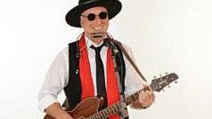 Peter Lachner erweist Bob Dylan seine Referenz.  Foto: privat