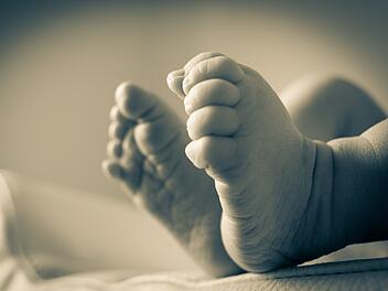 Geburt Entbindung Baby Neugeborenes Kleinkind