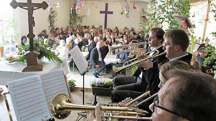 In der Herrether Festhalle wurde das Jubiläum gefeiert - wie es sich für einen Posaunenchohr gehört mit viel Musik.