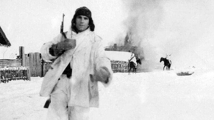 Ein franz&ouml;sischer Freiwilliger im Einsatz in Russland. Die unzul&auml;nglich ausgebildeten Freiwilligen wurden 80 Kilometer vor Moskau zerschlagen.
