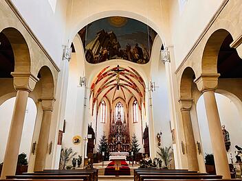 Dieb stiehlt Kreuz aus St. Jakob Kirche in Bamberg