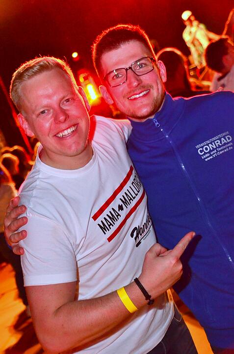 MALLE PARTY mit DJ Ratzi