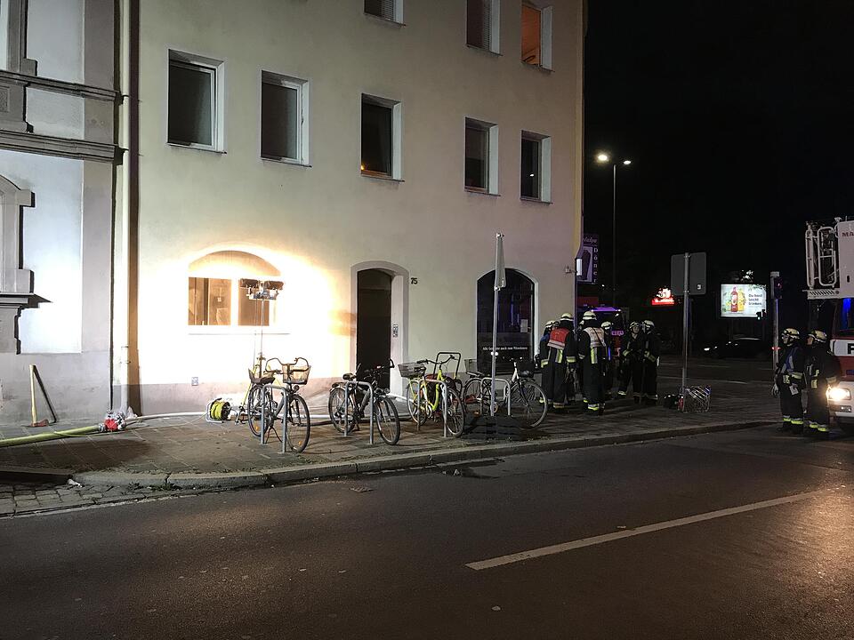 Wohnung in Flammen