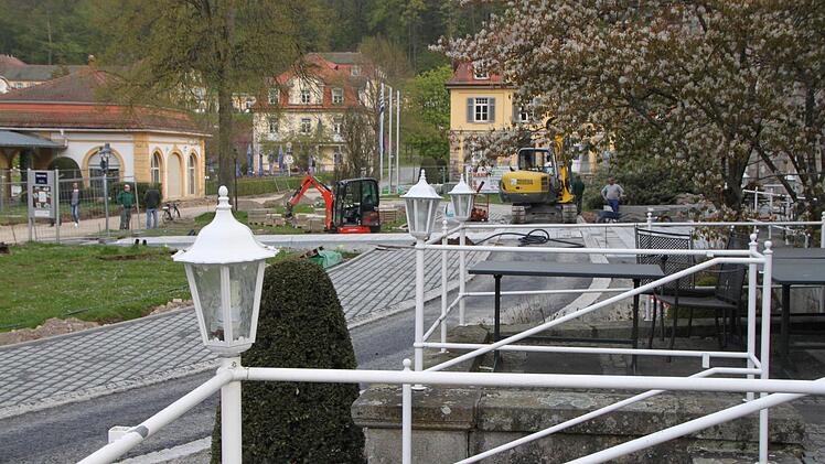 Haltebuchten sind vorgesehen, damit sich die Fahrzeuge nicht bei der An- und Abreise stauen. Foto: Ulrike Müller