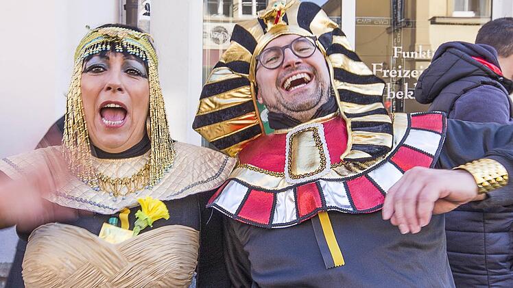 Der Pharao machte schlapp. die Karawane zieht weiter.
