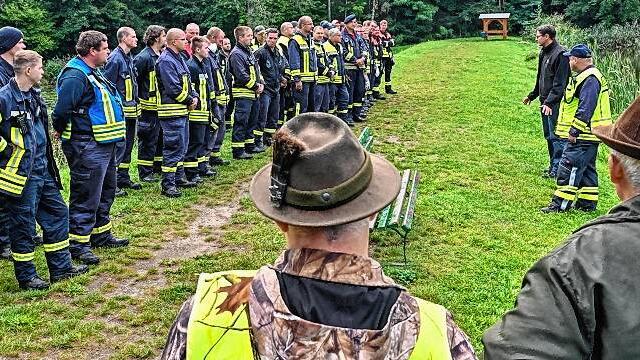 Afrikanische Schweinepest: Feuerwehr hilft suchen