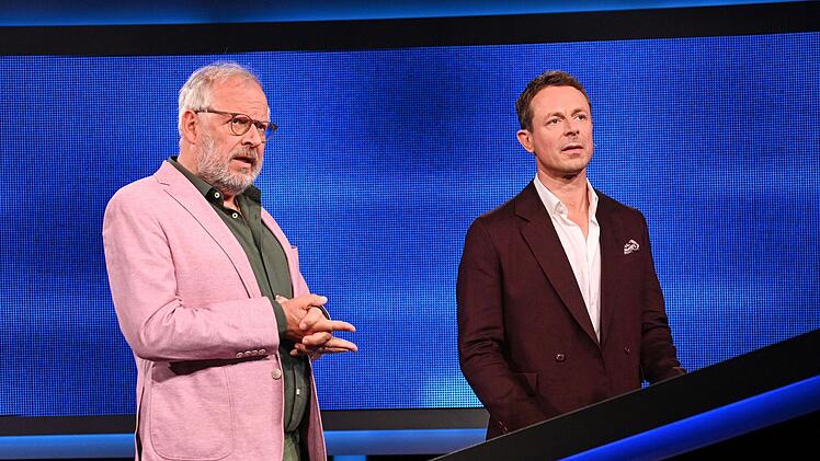 Ex-"Tatort"-Kommissar Axel Milberg verfügt über reichlich Quiz-Erfahrung. Er ist auch regelmäßig im ZDF in Quizshows am Samstagabend zu Gast.