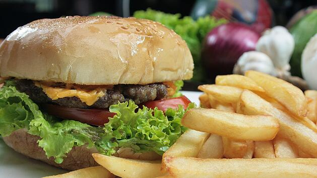 N&uuml;rnberg: Burgerrestaurant "Superbude" verk&uuml;ndet Schlie&szlig;ung - G&auml;ste traurig