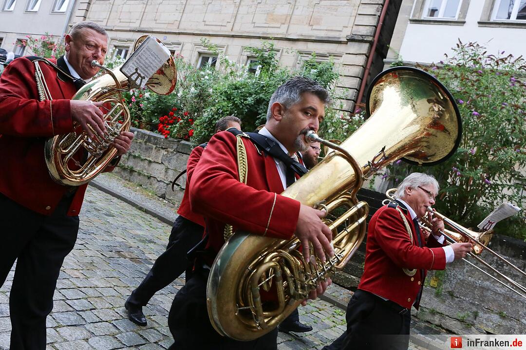 Kronacher Freischießen: Schützenauszug