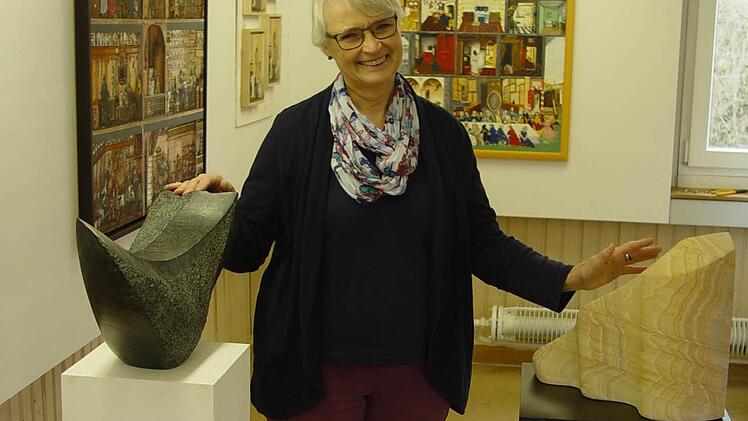 Irene Peil mit ihrer Trilogie "Glaube - Liebe - Hoffnung".Foto: Brigitta Kempe-Wolf