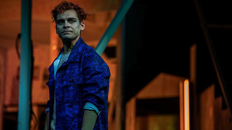 Szene aus der Neuinszenierung von "Hamlet" am Landestheater Coburg.Foto: Annemone Taake