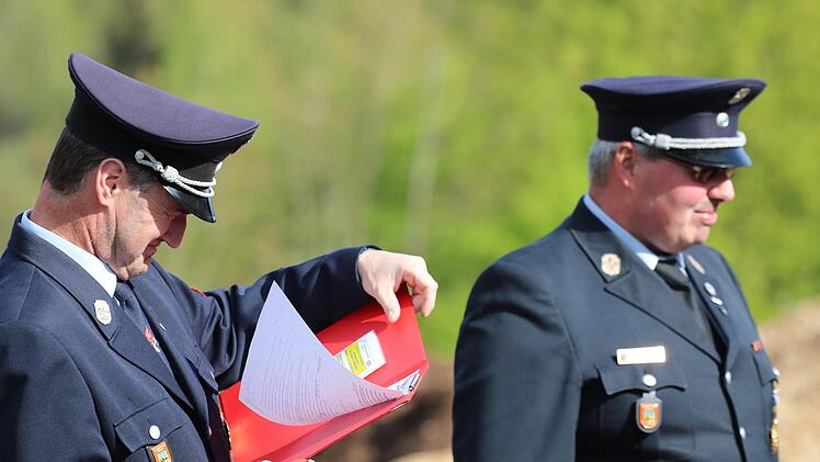 Erstmals haben die Freiwilligen Feuerwehren aus Wildflecken und Oberbach gemeinsam die Leistungsprüfung "Technische Hilfeleistung" abgelegt. Sebastian Schmitt