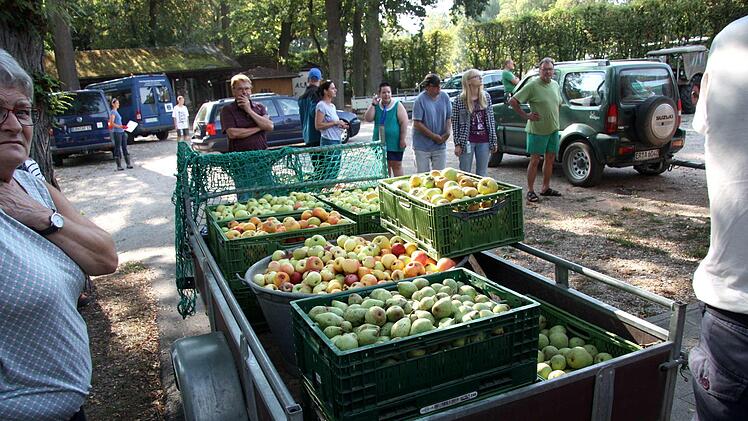 Der Andrang war heuer wegen der guten Obsternte sehr groß.   Foto: Richard Sänger