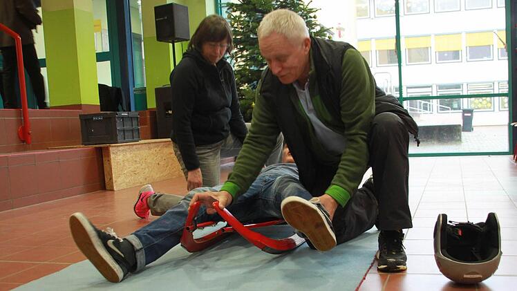 Wolfgang Klecker und Helga Brunner (hinten) beim Training