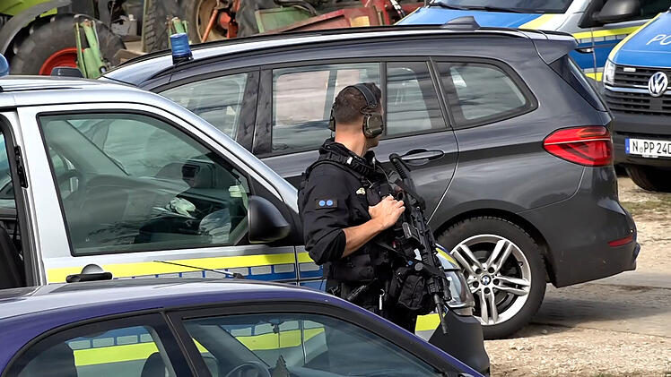 Weiltingen: Mann aus Auto heraus erschossen