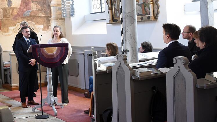 Ins Amt eingef&uuml;hrt wurden die neuen Abteilungsleiter der Diakonie in einem Gottesdienst in Steppach.