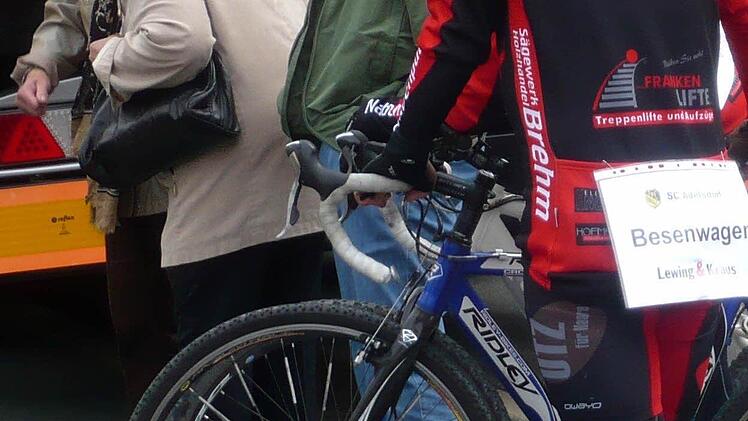 Die Nabenputzer: Wegweiser und Einsammler