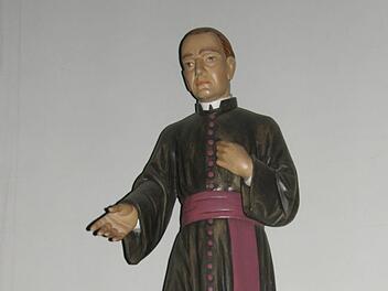 Statue des Seligen Adolph Kolping in der St. Laurentiuskirche in Thundorf. Foto: Philipp Bauernschubert