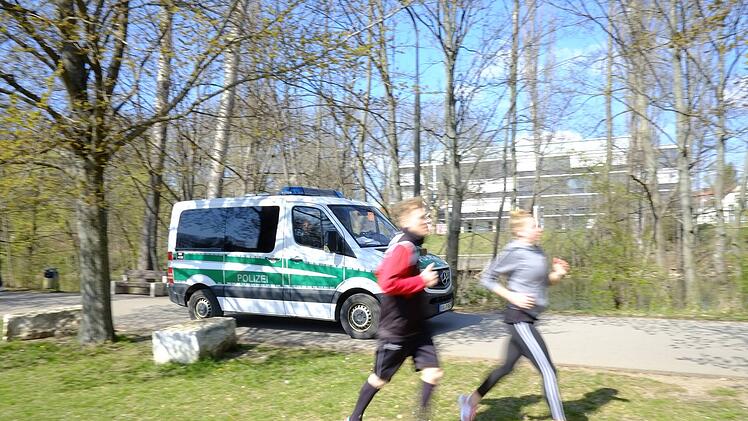 Jogger an der Wöhrder Wiese in Nürnberg