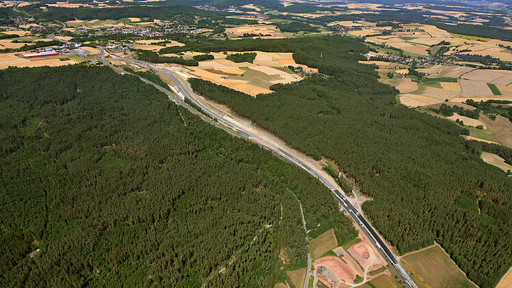 A70 bei Thurnau nach Hangrutsch verlegt: Verkehr fließt erstmals über neue Strecke
