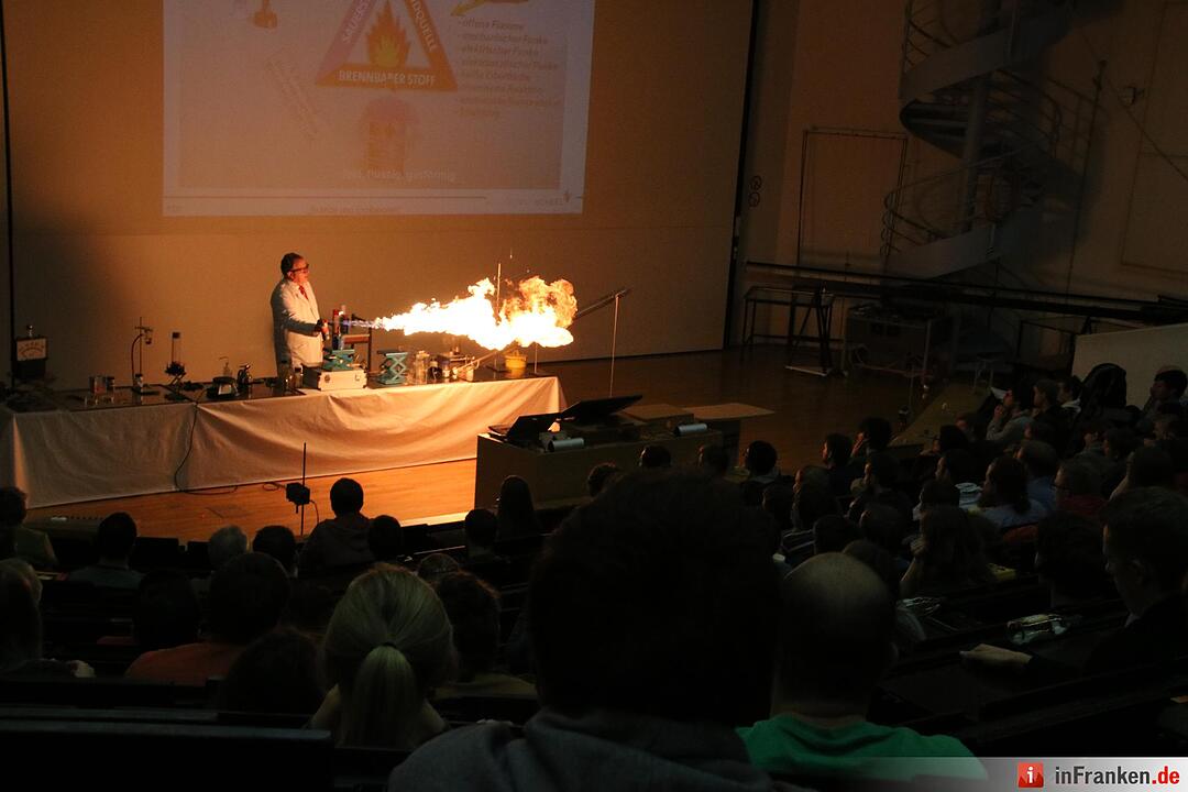 Vortrag Brände und Explosionen an der Uni Bayreuth