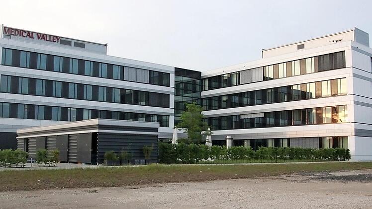 Mitarbeiter des Helmholtz-Institutes forschen vorerst im Medical Valley.  Foto: Josef Hofbauer