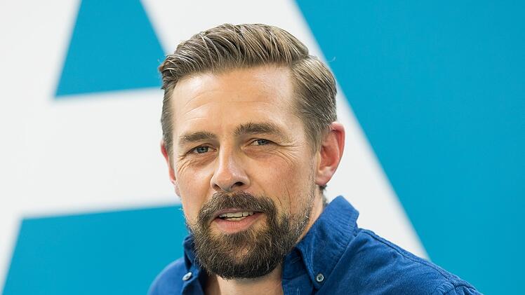 Moderator Klaas Heufer-Umlauf hat in seinem Podcast "Baywatch Berlin" gemeinsam mit Thomas Schmitt und Jakob Lundt &uuml;ber den ZDF-Quotenhit "Das Traumschiff" gesprochen.