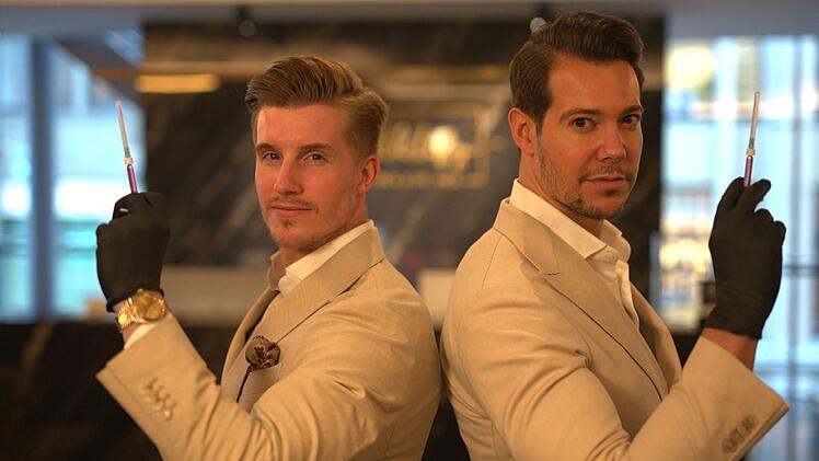 Die beiden Beauty-Docs Dr. Rick (rechts) und Dr. Nick haben sich auf &auml;sthetische Gesichtsbehandlungen spezialisiert.