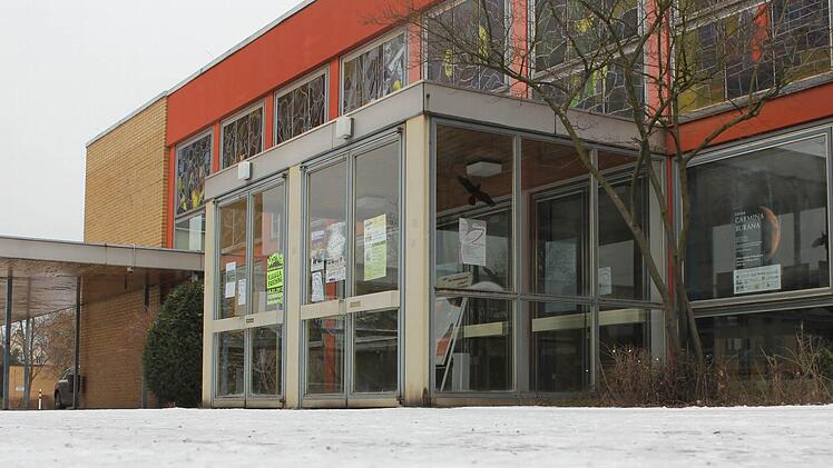 Der Kreiskulturraum in Kronach ist sanierungsbedürftig. Das Kabinett will heute die Grundlagen für eine Förderung schaffen.