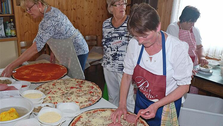 Pizzafest in Pfaffenhausen  Foto: Gerd Schaar