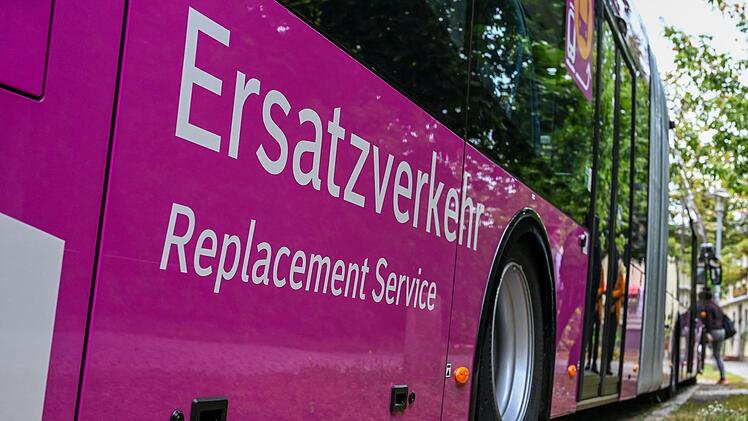 Bus-Ersatzverkehr auf der Strecke Hamburg-Berlin