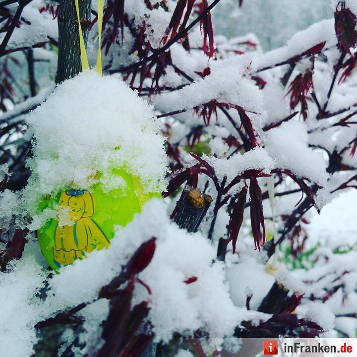 Franken: Ostermontag versinkt im Schnee