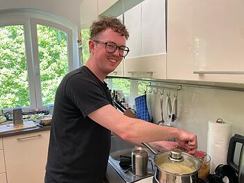 "Das perfekte Dinner" auf VOX in Berlin: Katastrophe bei Lukas? Sein Herd streikt